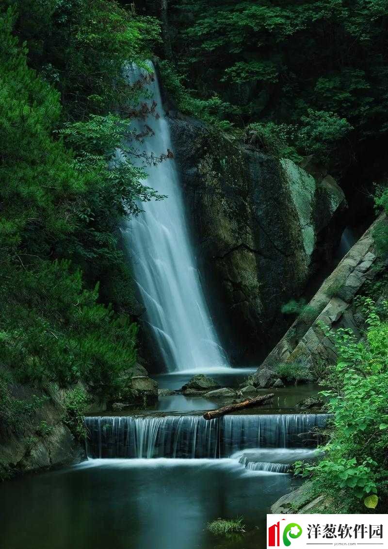 桃花洞口已是溪水潺潺出自哪个景点